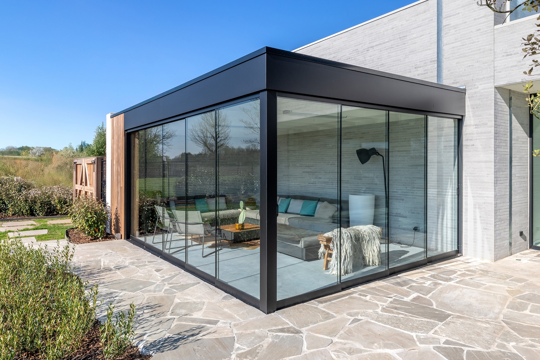Technique et expérience réunies dans une habitation contemporaine 2