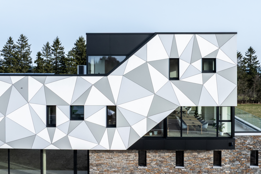 Une mosaïque de triangles du plus bel effet 4