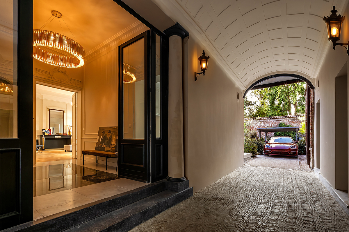 Slim ruimtegebruik: zes parkeerplaatsen onder de binnenplaats 7