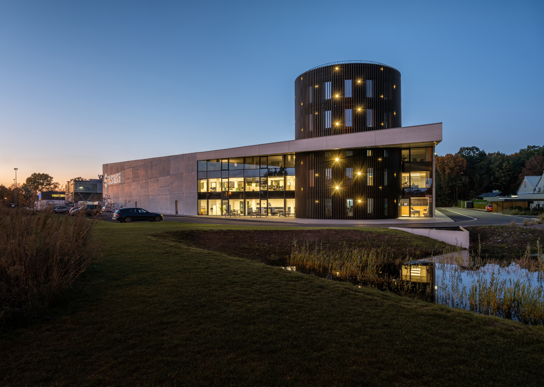 Hugo en Michael Koch zweren bij de creatieve opportuniteiten en duurzame impact van staalbouw 1