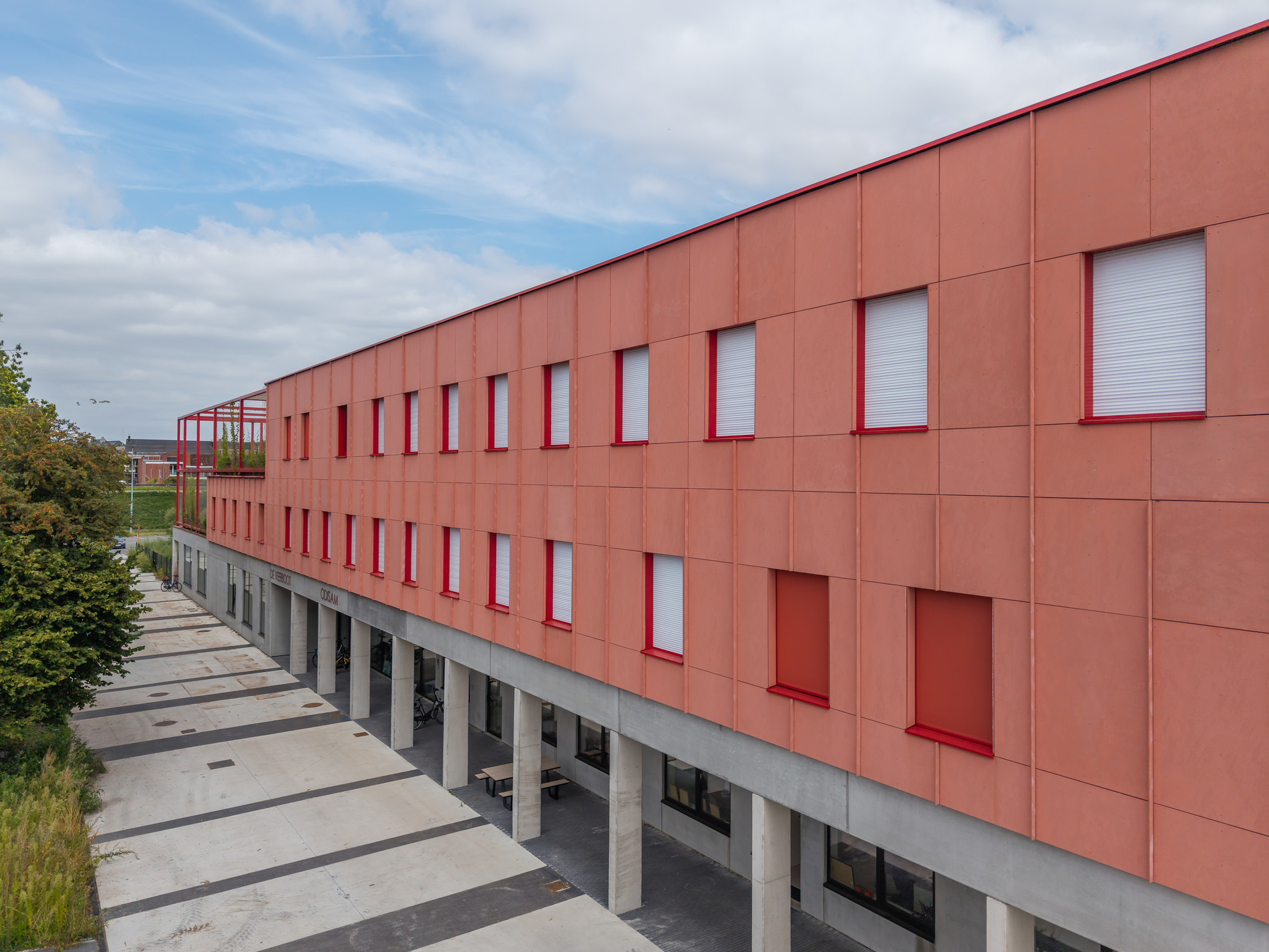 Inbouwscreens en rolluiken in zorgarchitectuur 2