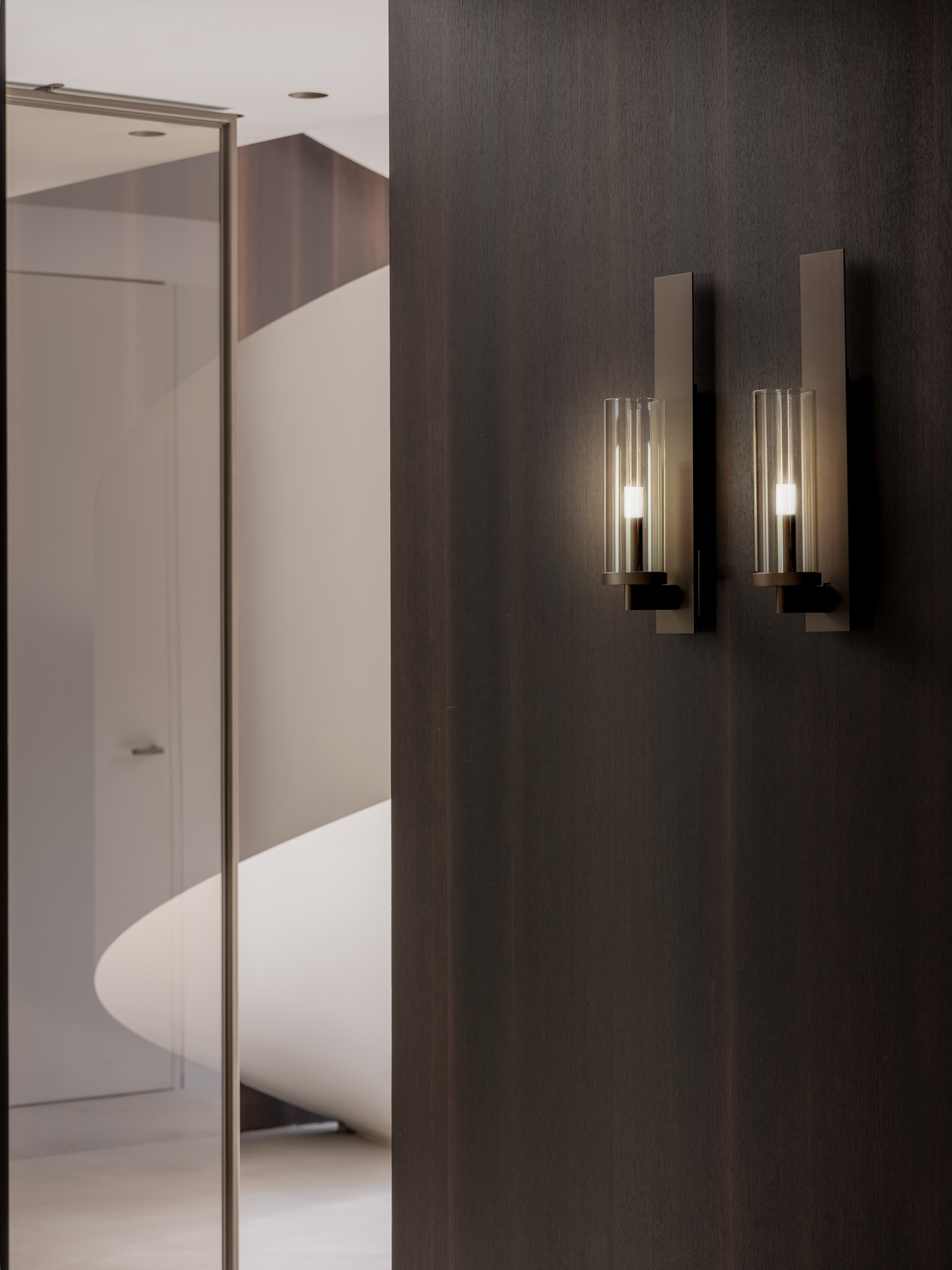 Samenwerking kreon en Dennis T’Jampens vertaalt architecturale principes naar sfeervolle verlichting 1