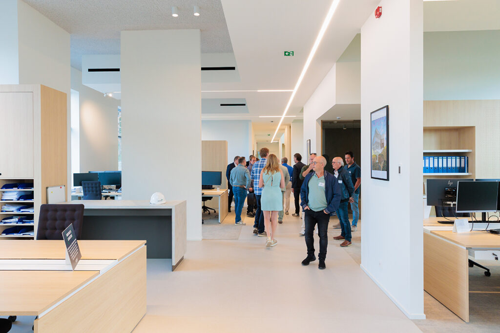 Nieuw kantoor van Altez Construction Group in Oudsbergen officieel geopend 2